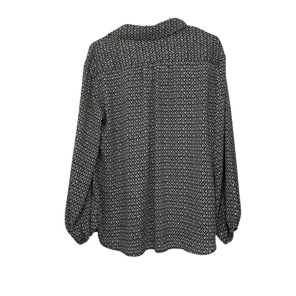 Max Studio Womens SZ M Black & White Geometric Pattern Blouse Half Button Front - Picture 8 of 10